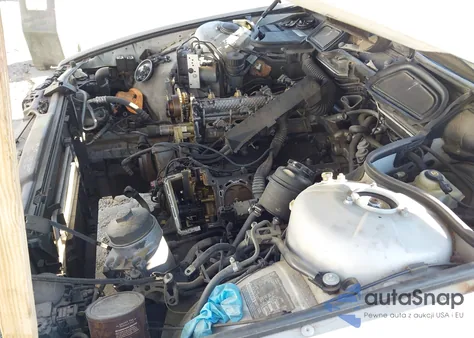 2001 BMW 740Il z USA, uszkodzony, nr VIN WBAGH83431DP31307